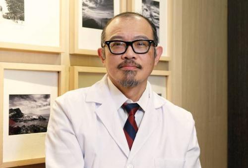 簡立建